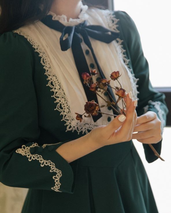 レトロクラシカルフレアワンピ―ス br103-6 – Q'e