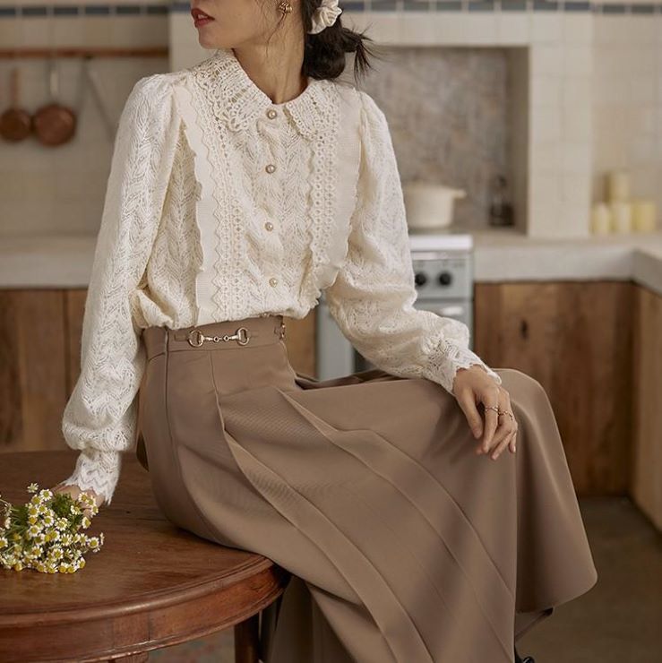 エレガンス刺繍ブラウス br15-1 – Q'e