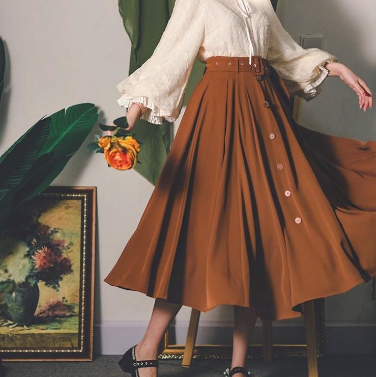 歩くたびに視線ひとりじめレトロスカート br23-58 – Q'e